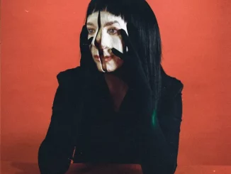 Allie X – Girl With No Face